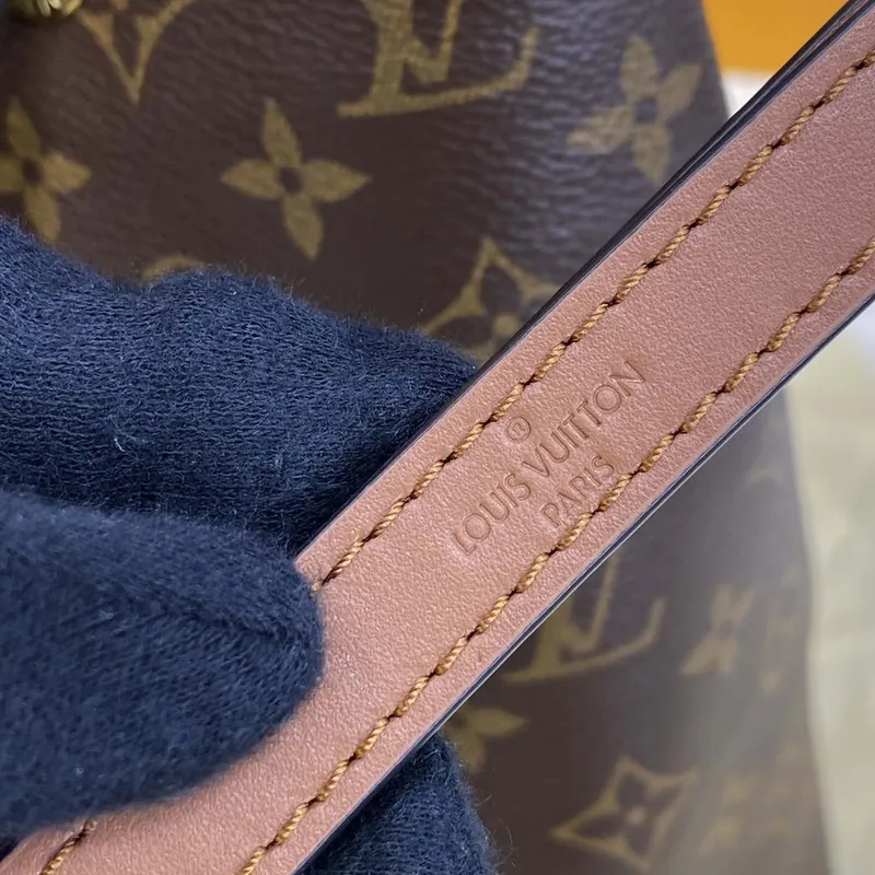 LV M44887 Louis Vuitton MM NéONOé Bag Monogram Caramel Brown