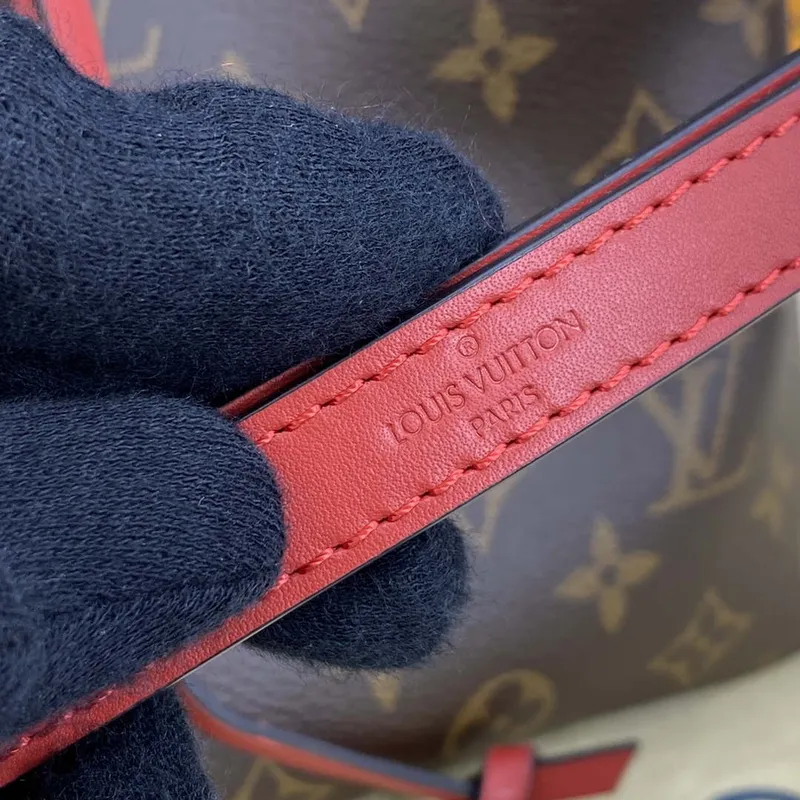 LV M44021 Louis Vuitton NéONOé MM Bag Monogram Red