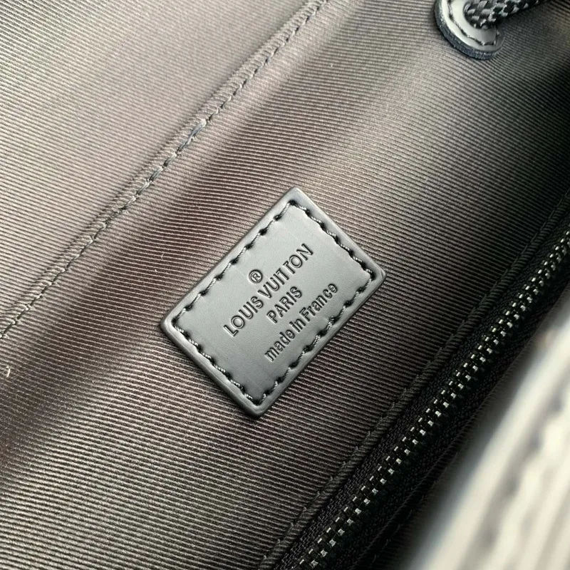 LV M41079 Louis Vuitton Christopher MM Epi Black With Yellow Logo