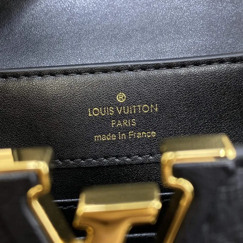 LV N81523 Louis Vuitton Capucines Mini Handbag Black