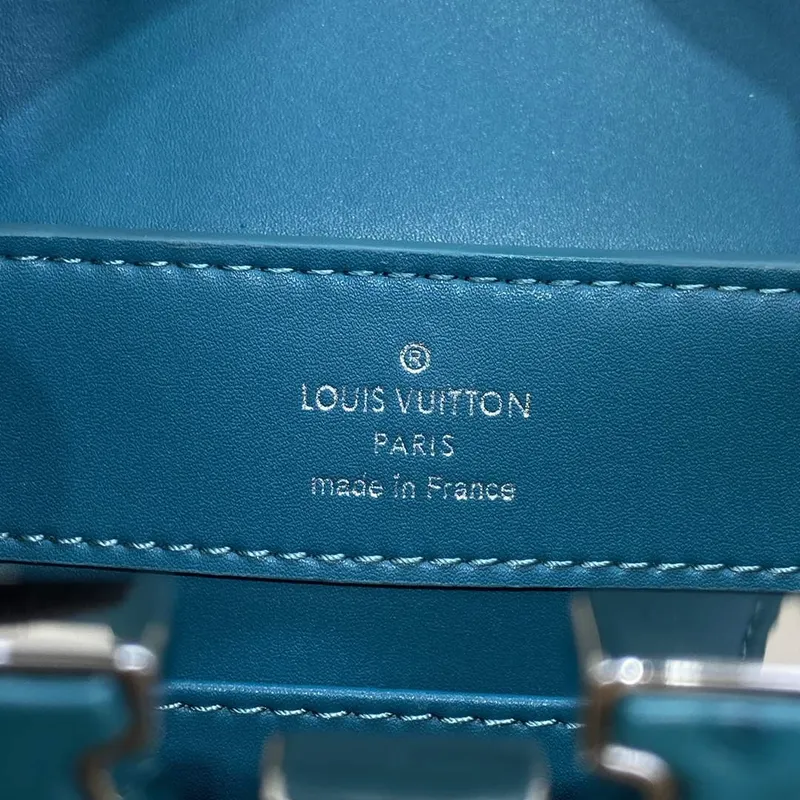 LV N81523 Louis Vuitton Capucines Mini Handbag Lake blue