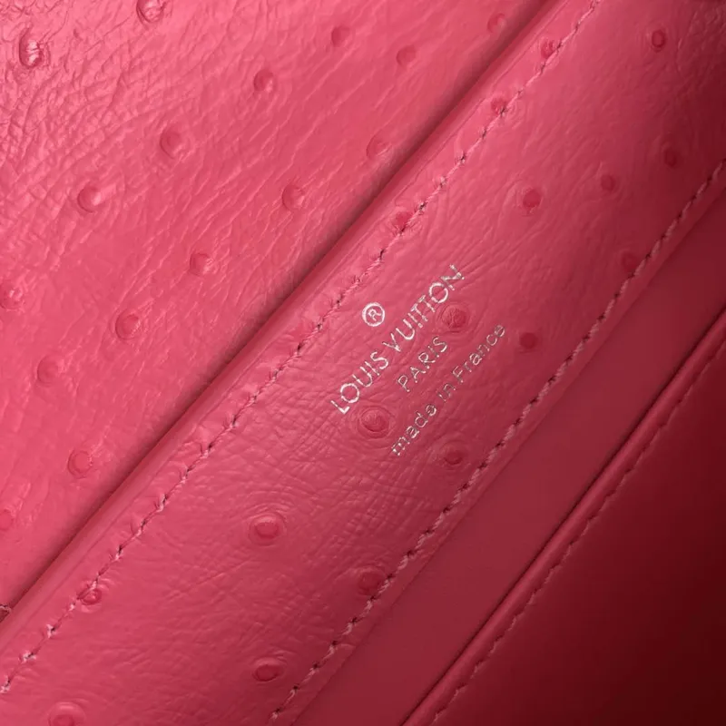 LV N81523 Louis Vuitton Capucines Mini Handbag Plum