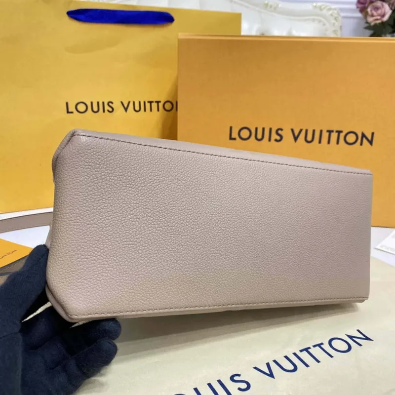 Louis Vuitton LV M58916 Petit Palais Monogram Gray leather