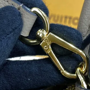 Louis Vuitton LV M58916 Petit Palais Monogram Gray leather