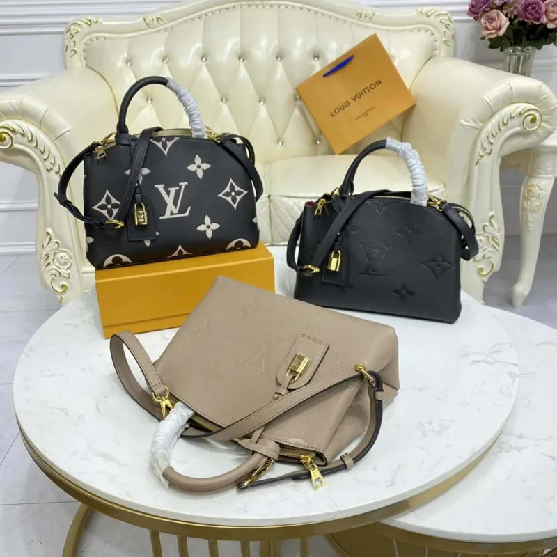 Louis Vuitton LV M58916 Petit Palais Monogram Gray leather
