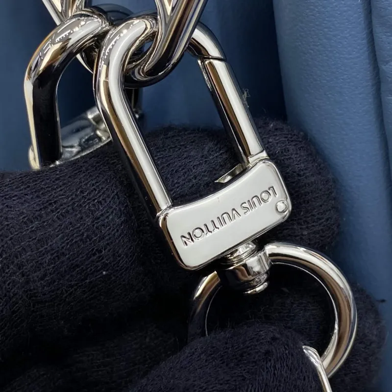 LV M21282 Louis Vuitton Coussin PM Bag navy blue