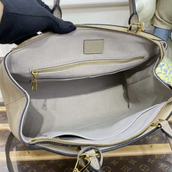 Louis Vuitton LV M45833 Grand Palais Monogram empreinte Gray and Beige