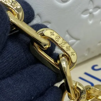 LV M20378 Louis Vuitton Coussin PM Bag White