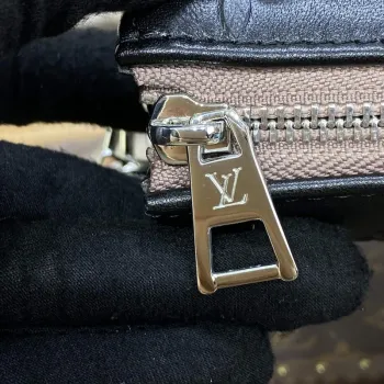 LV M21198 Louis Vuitton Coussin PM Bag Black
