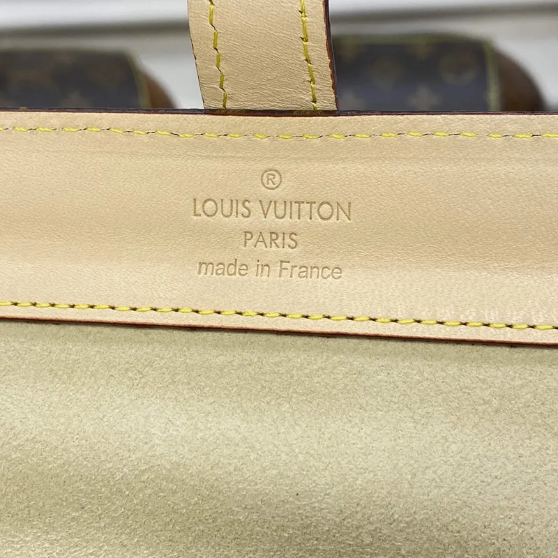 LV M47530 Louis Vuitton 3 Watch Case Monogram Canvas