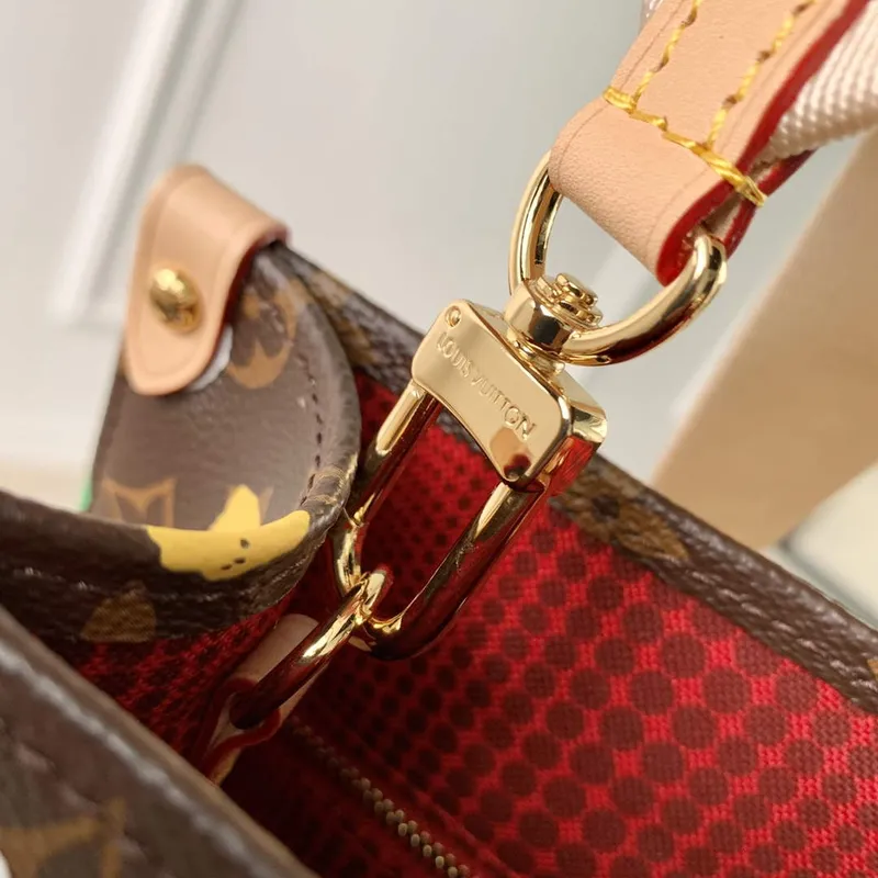 LV M46380 Louis Vuitton LV x YK Onthego PM Bag