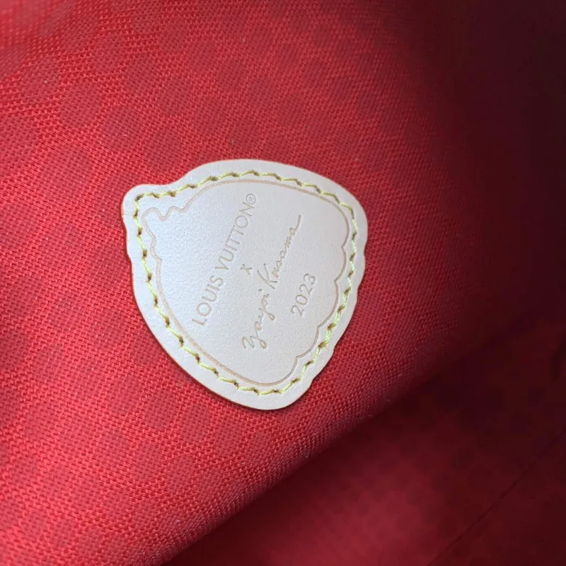 LV M46396 Louis Vuitton LV X YK Side Trunk Bag Monogram