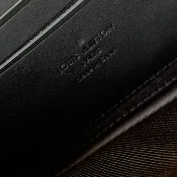 LV M59161 Louis Vuitton Alpha Wearable Wallet Black