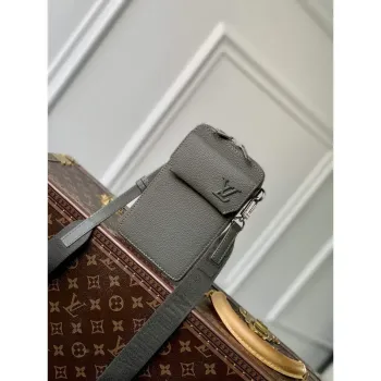 LV M57089 Louis Vuitton Phone Pouch Green