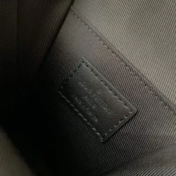 LV M57089 Louis Vuitton Phone Pouch Black