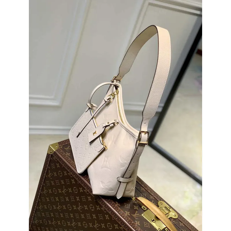 Louis Vuitton M46293 LV Carryall PM monogram Crème  Biege