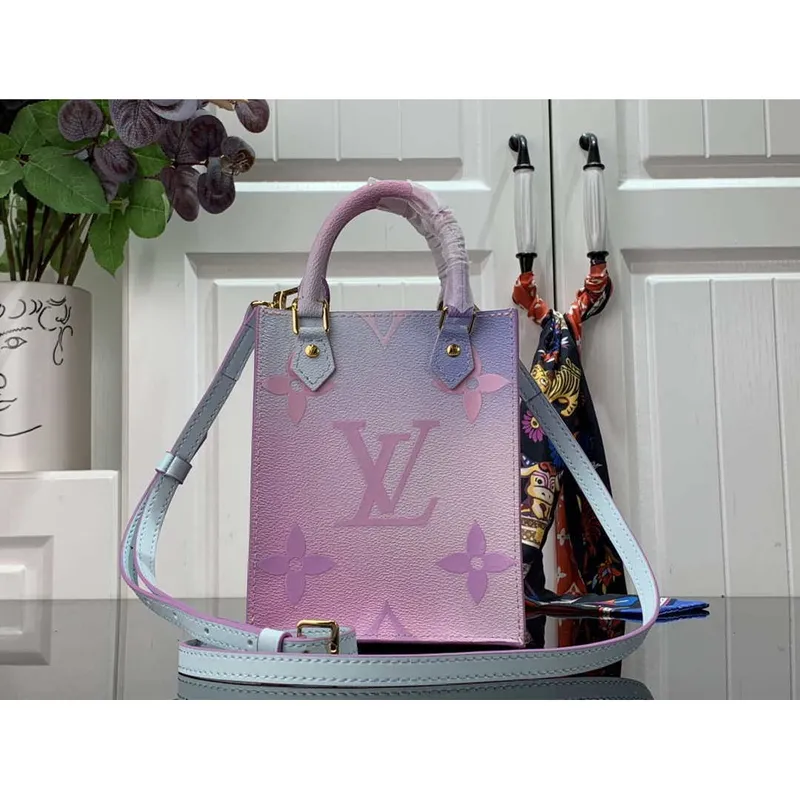 LV M81341 Louis Vuitton Louis Vuitton Petit Sac Plat Bag Monogram