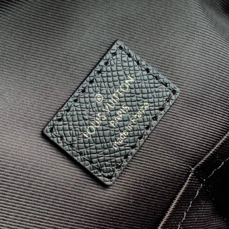 LV M30857 Louis Vuitton Adrian Backpack Black