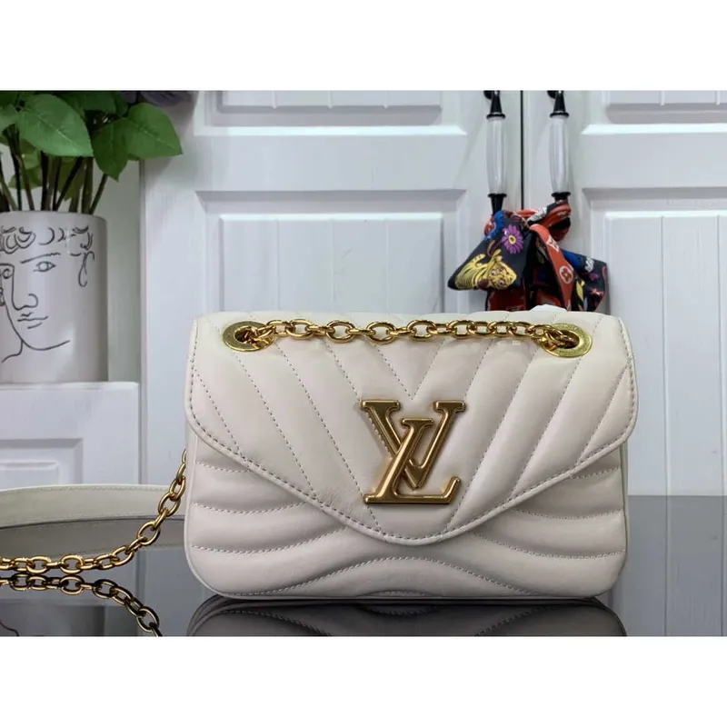 LV M20687 Louis Vuitton New Wave Multi Pochette Leather M20838 White
