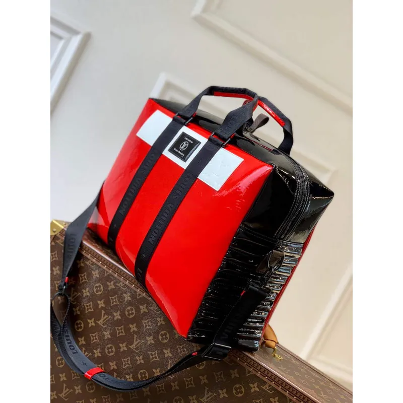 LV M58755 Louis Vuitton Neo Porte Documents Voyage Black red