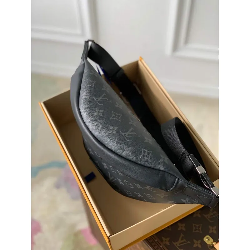 LV M46035 Louis Vuitton Discovery Bumbag PM Black