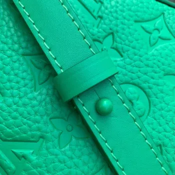 LV M81525 Louis Vuitton S LOCK Vertical Wearable Wallet Minty Green