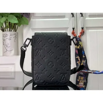 LV M81524 Louis Vuitton S Lock Vertical Wearable Wallet Black