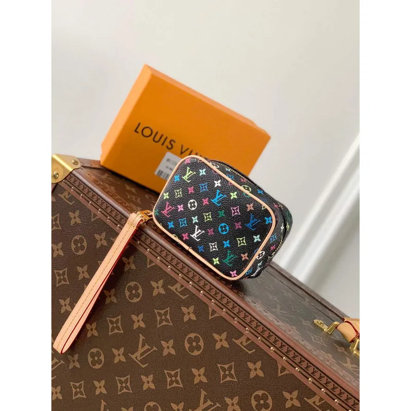 LV M81339 Louis Vuitton Wapity Case Bag Black