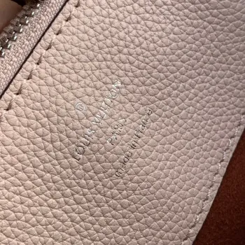 Louis Vuitton LV M59203 Bella Tote Mahina Crème Beige