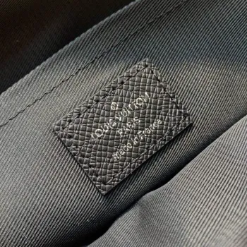 LV M33435 Louis Vuitton Outdoor Messenger PM Bag Black