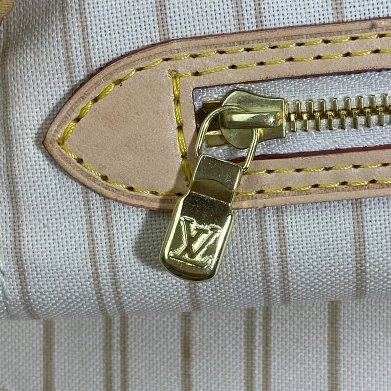 Louis Vuitton LV N41361 Neverfull MM Damier Azur Beige