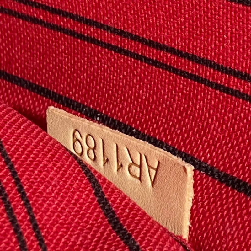 Louis Vuitton LV M40991 Neverfull GM Monogram Canvas Red