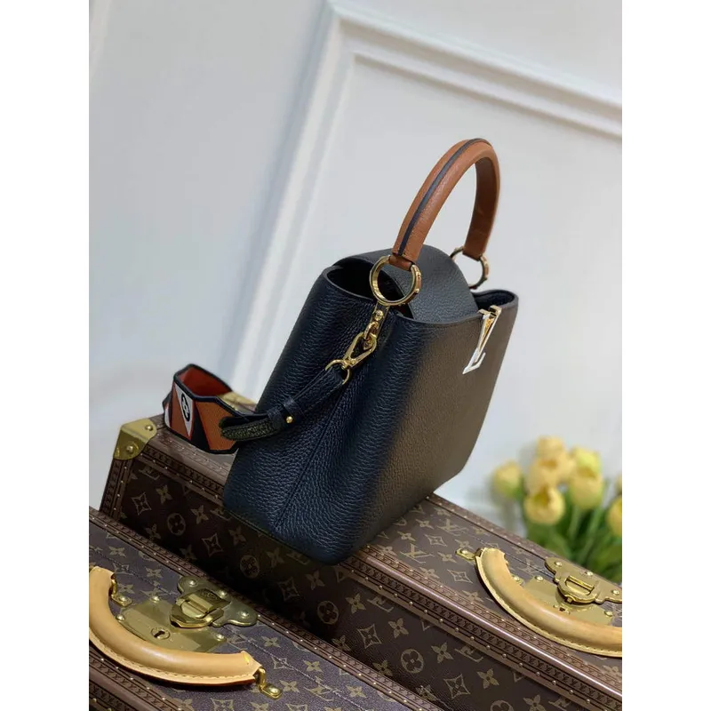 LV M59021 Louis Vuitton Capucines MM Handbag Black
