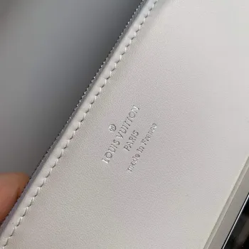 LV M20395 Louis Vuitton Swing Handbag White