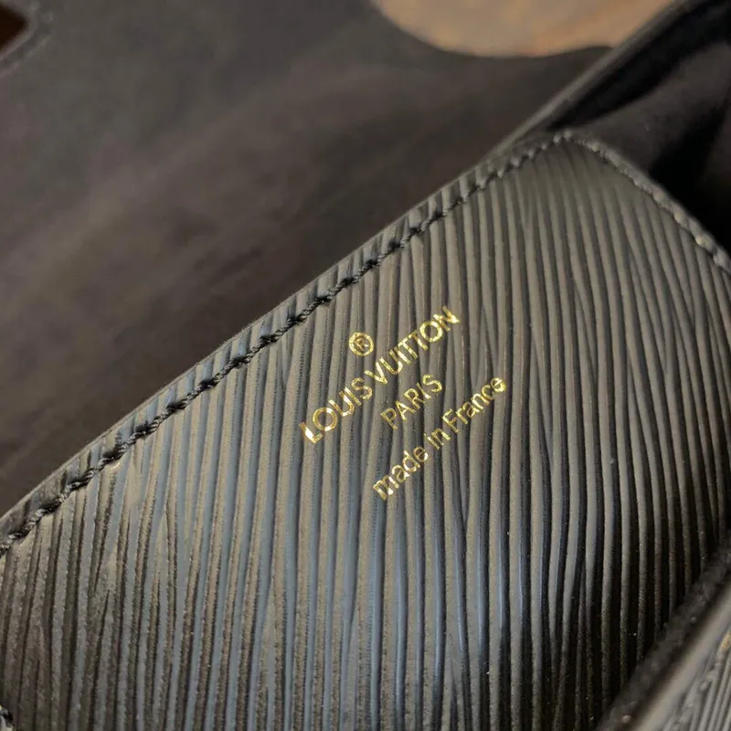 LV M59885 Louis Vuitton Twist MM Handbag Black