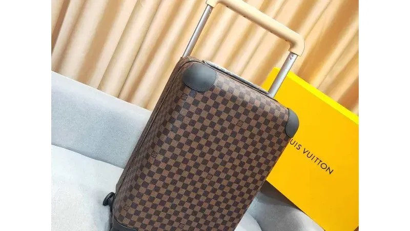 Give the Gift of Travel: Louis Vuitton Horizon 55 Damier Ebene (N23304) — A Holiday Classic