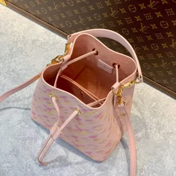 LV M53609 Louis Vuitton NéONOé BB Bucket Bag Pink