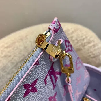LV M46077 Louis Vuitton Neverfull MM Tote Bag