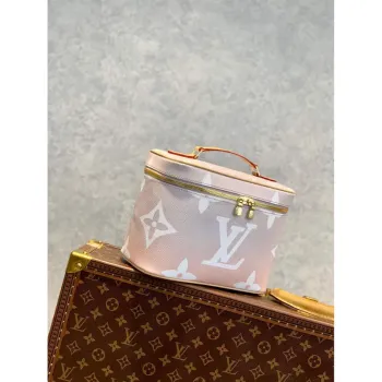LV M80357 Louis Vuitton Nice BB Toiletries Bag