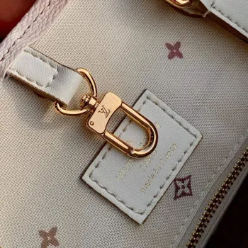 LV M20510 Louis Vuitton Onthego MM Tote Bag