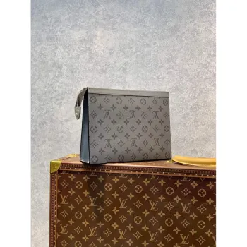 LV M30840 Louis Vuitton Pochette Voyage MM Taiga leather