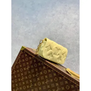 LV M81400 Louis Vuitton Wallet On Strap Bubblegram Banane Yellow