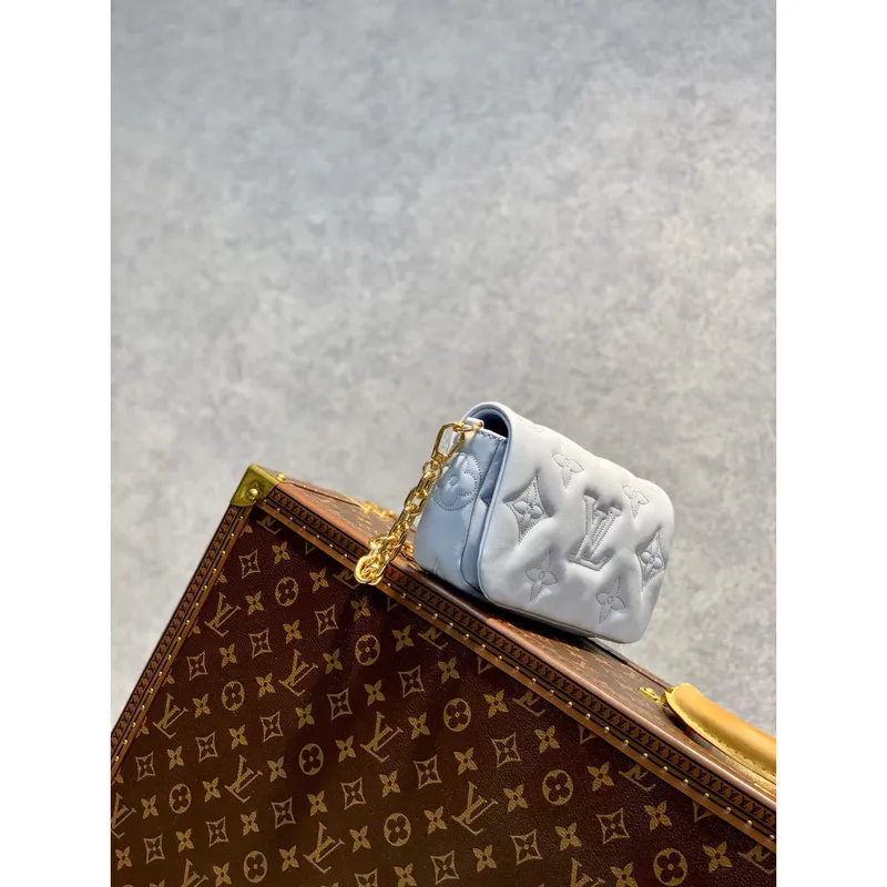 LV M81399 Louis Vuitton Wallet On Strap Bubblegram Glacier Blue