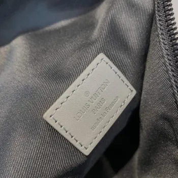 LV M46108 Louis Vuitton Discovery Bumbag Anthracite gray