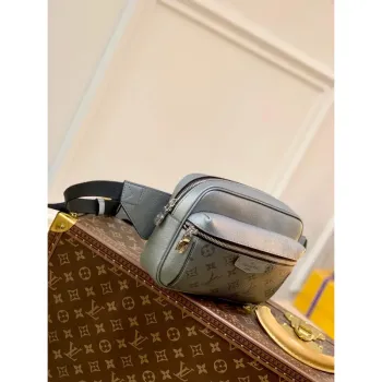 LV M30247 Louis Vuitton Outdoor Bumbag Silver
