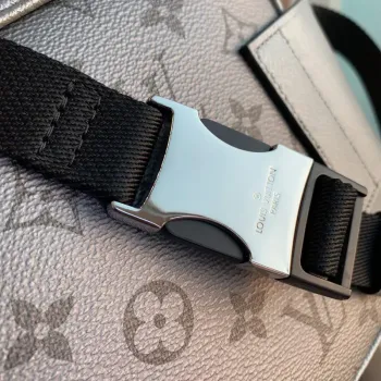 LV M30247 Louis Vuitton Outdoor Bumbag Silver