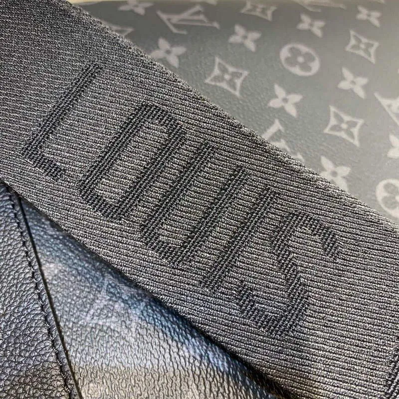 LV M45914 Louis Vuitton Saumur Tote Black