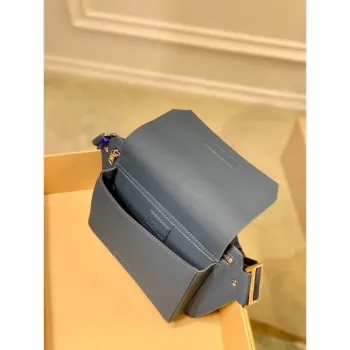 LV M59625 Louis Vuitton New Sling Bag Blue