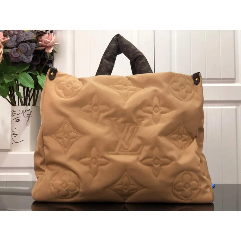 Louis Vuitton M59007 LV M59005 Onthego GM Bag Beige