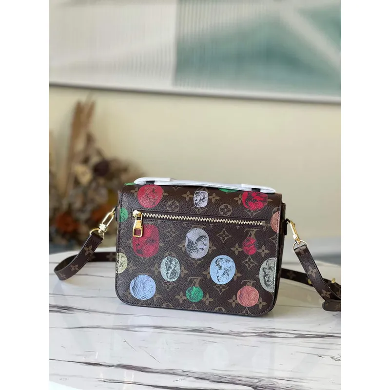 LV M59257 Louis vuitton M40780 Pochette Metis Bag monogram